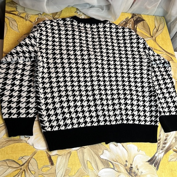 Cardigan 🆕 black white knit 5 buttons sweater v-neck oversized hip length - Picture 6 of 17